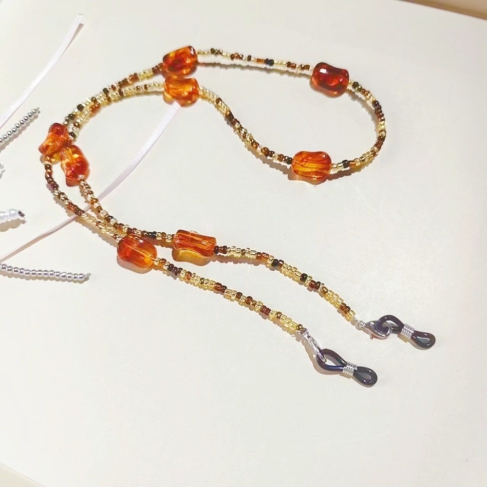 Antypoślizgowe, zapobiegające  – Mask Chain Holder recenzja i cena